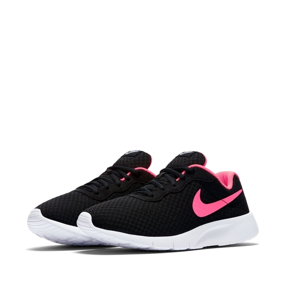 Nike Shoes Nike Girls Tanjun Running Sneakers Shoes Black Poshmark